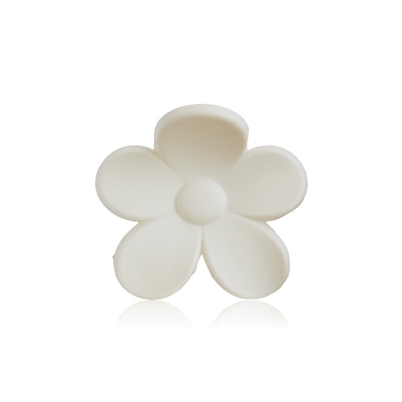 Accessories - Mini Flower Claw Hair Clip - White